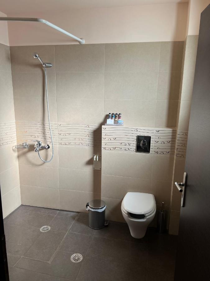 Aenaon Rooms 나플리오 외부 사진
